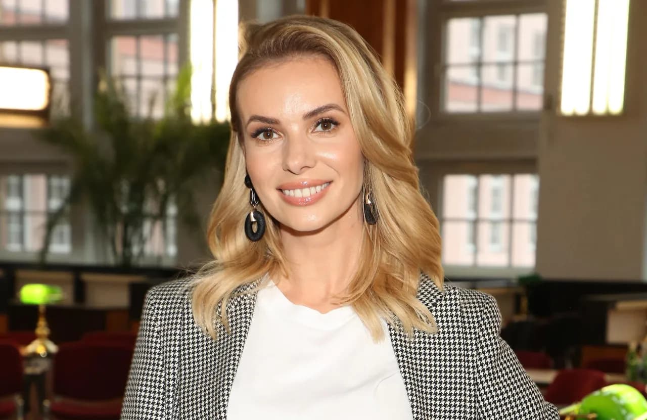 Izabela Janachowska wiek - ile ma lat i co osiągnęła w życiu?