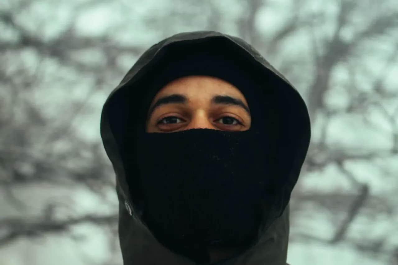 Dlaczego warto wybrać kominiarkę Viking na zimowe dni?