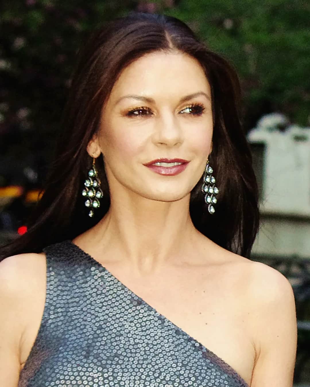 Catherine Zeta-Jones wiek - zaskakujące fakty o jej życiu i karierze