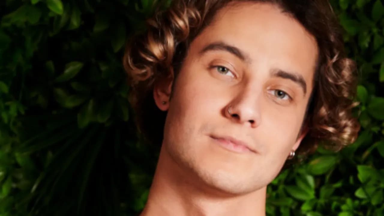 Adam Boguta wiek - ile lat ma znany aktor i producent muzyczny?