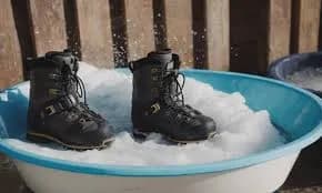 Jak wyprać buty narciarskie - praktyczny poradnik czyszczenia i pielęgnacji